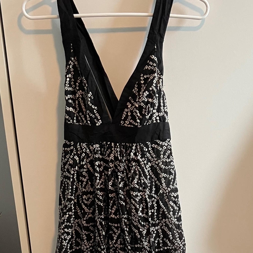 French connection black and white maxi dress